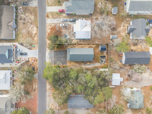 125 NW 15th Street, Oak Island, NC 28465