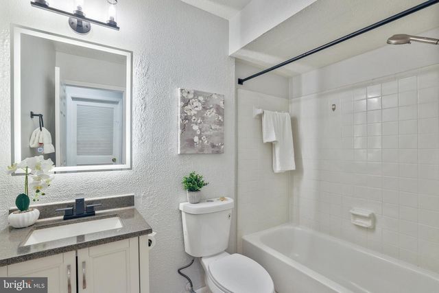 3966 WOODHUE PL, Alexandria, VA 22309