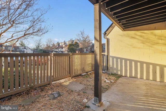 3966 WOODHUE PL, Alexandria, VA 22309