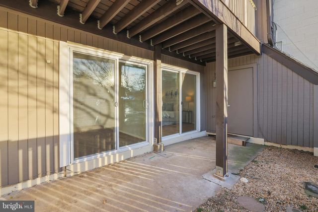 3966 WOODHUE PL, Alexandria, VA 22309