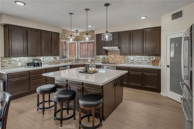 40071 Via Espana, Murrieta, CA 92562