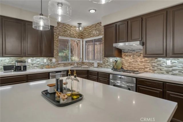 40071 Via Espana, Murrieta, CA 92562