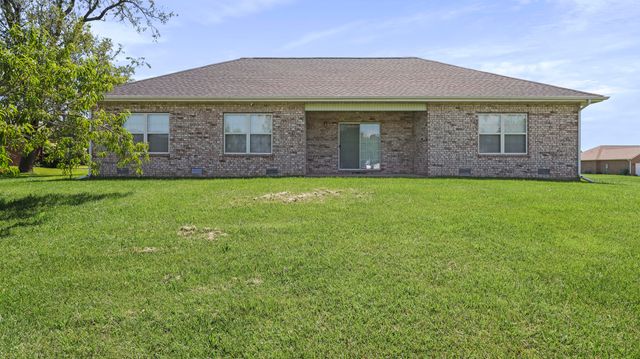 2607 Mayfield Drive, Mountain Grove, MO 65711