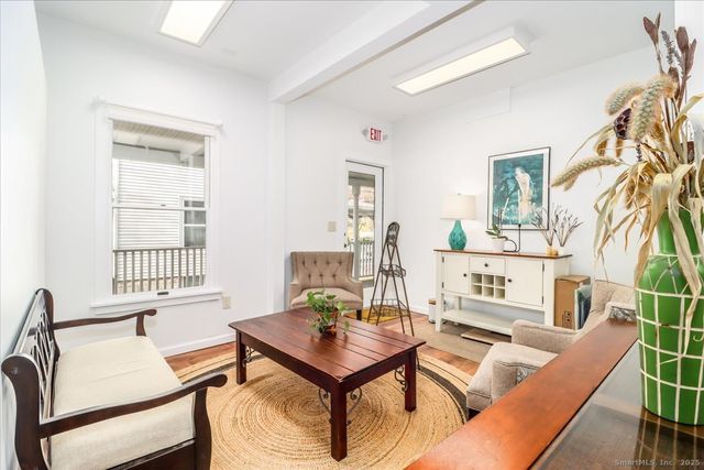 14 Elm Street, New Milford, CT 06776