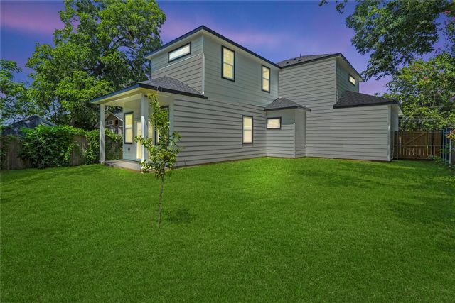1614 Garden Drive, Dallas, TX 75215