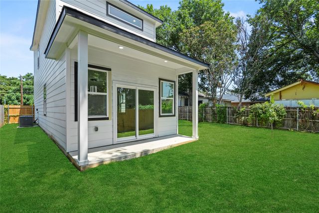 1614 Garden Drive, Dallas, TX 75215