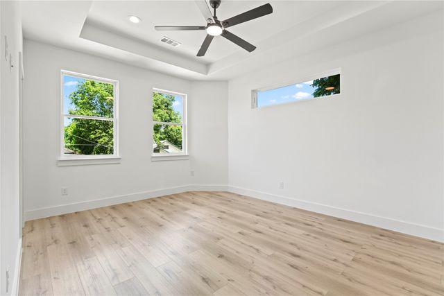1614 Garden Drive, Dallas, TX 75215