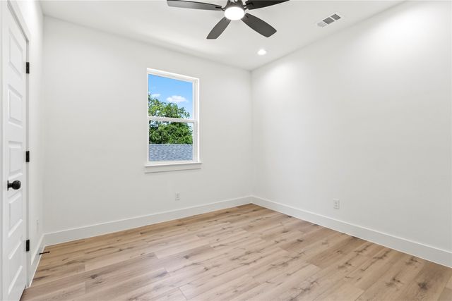 1614 Garden Drive, Dallas, TX 75215