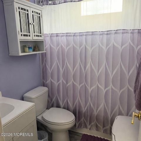 932 Alden Drive, Toms River, NJ 08753