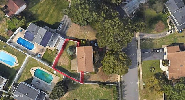 932 Alden Drive, Toms River, NJ 08753