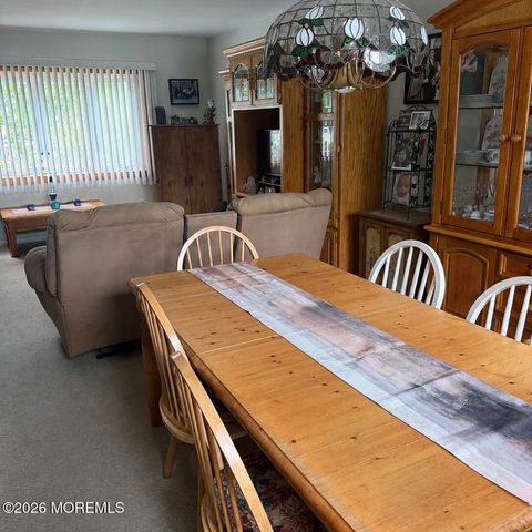 932 Alden Drive, Toms River, NJ 08753