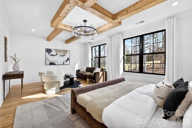 16315 Riverpointe Drive, Charlotte, NC 28278