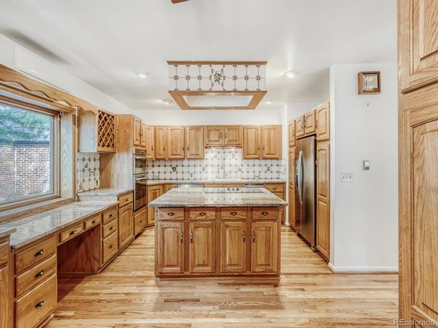 840 Bonnie Brae Blvd, Denver, CO 80209