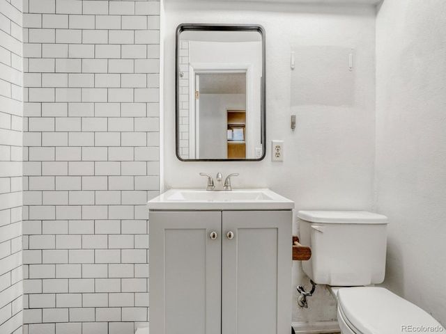 840 Bonnie Brae Blvd, Denver, CO 80209