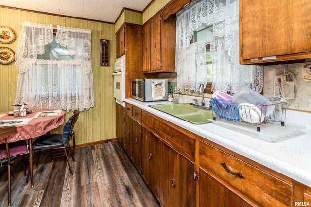 2943 N Rocky Comfort Road, Makanda, IL 62958