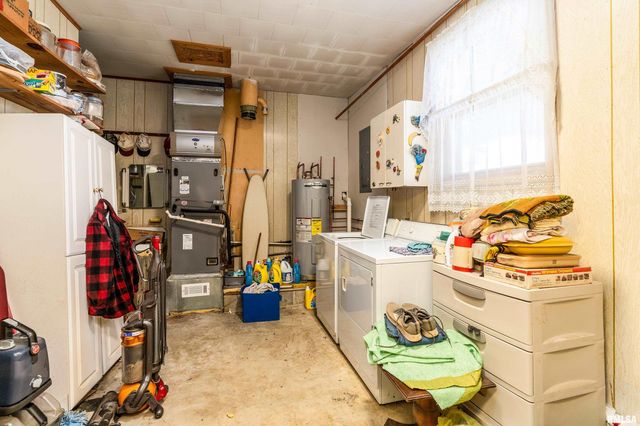 2943 N Rocky Comfort Road, Makanda, IL 62958