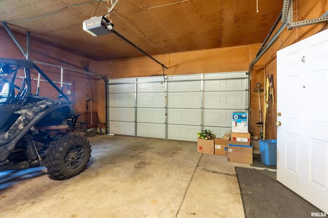 2943 N Rocky Comfort Road, Makanda, IL 62958