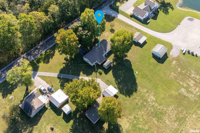 2943 N Rocky Comfort Road, Makanda, IL 62958