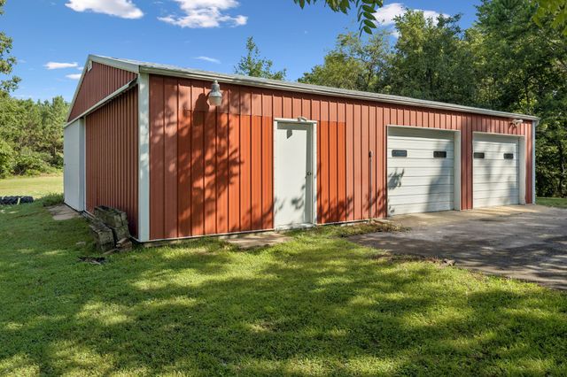 718 Kimmins St, Hohenwald, TN 38462