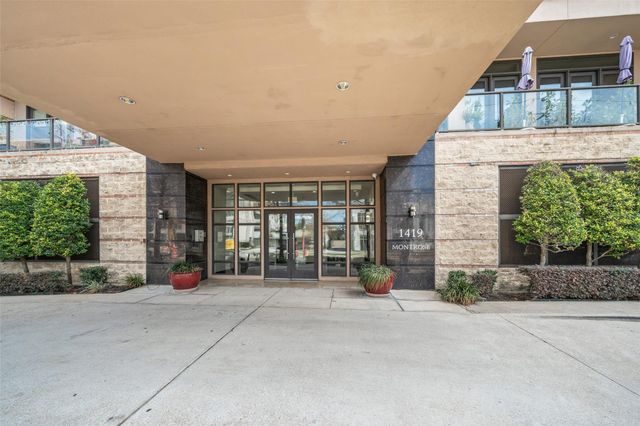 1419 Montrose Boulevard 301, Houston, TX 77019