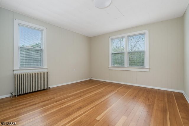 66 Carpenter St 2, Milford Boro, NJ 08848