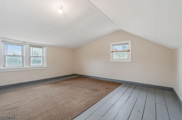 66 Carpenter St 2, Milford Boro, NJ 08848