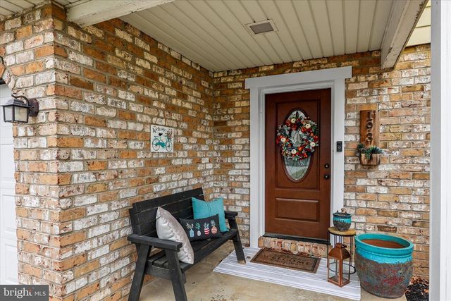 193 DEW DROP RD, York, PA 17402