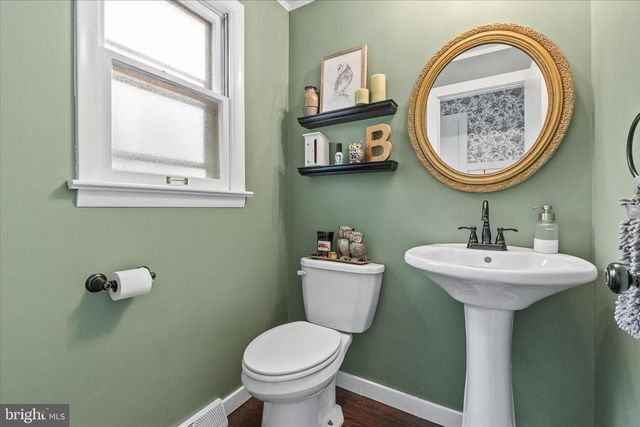 193 DEW DROP RD, York, PA 17402