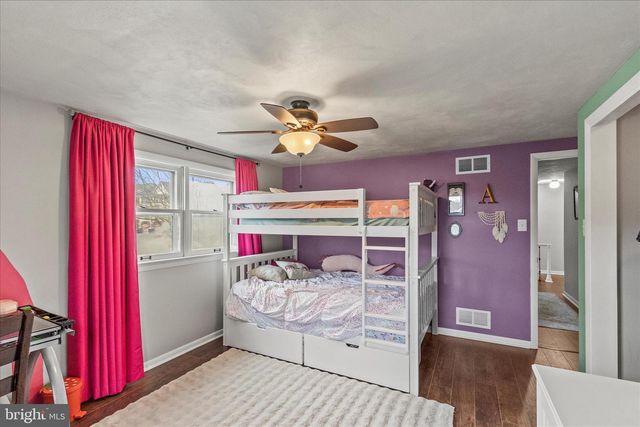 193 DEW DROP RD, York, PA 17402