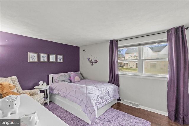 193 DEW DROP RD, York, PA 17402