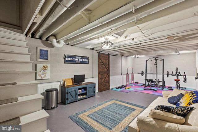 193 DEW DROP RD, York, PA 17402