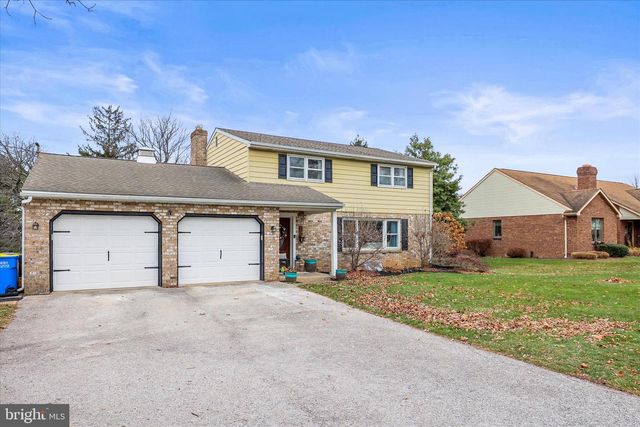 193 DEW DROP RD, York, PA 17402