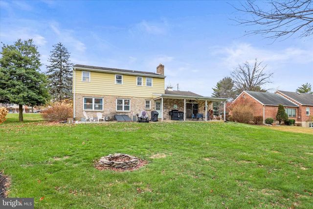 193 DEW DROP RD, York, PA 17402