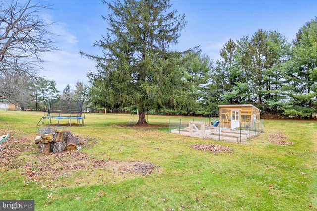 193 DEW DROP RD, York, PA 17402