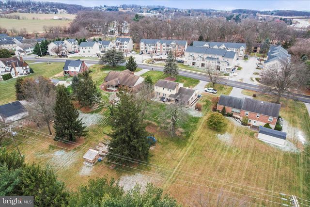 193 DEW DROP RD, York, PA 17402