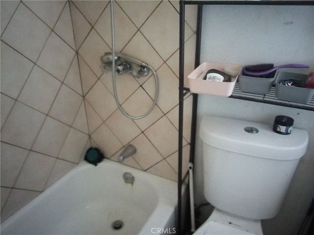 1127 N Commonwealth Avenue, Los Angeles, CA 90029
