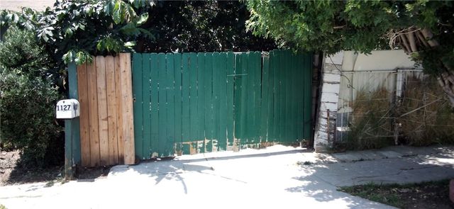 1127 N Commonwealth Avenue, Los Angeles, CA 90029