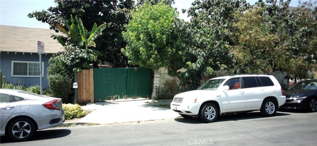 1127 N Commonwealth Avenue, Los Angeles, CA 90029