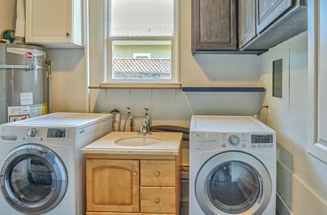 1815 King Street, Santa Cruz, CA 95060