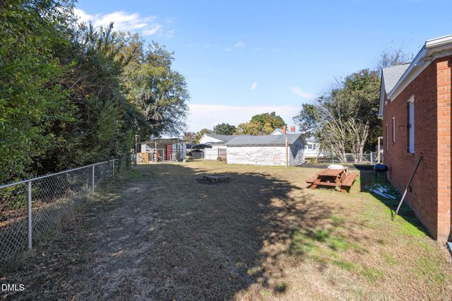 200 S 11th Street, Erwin, NC 28339