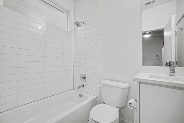 1510 N Washington Avenue 203, Dallas, TX 75204