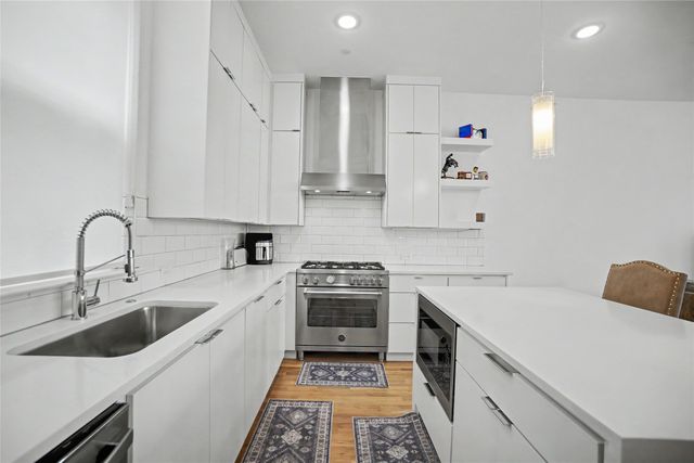 1510 N Washington Avenue 203, Dallas, TX 75204