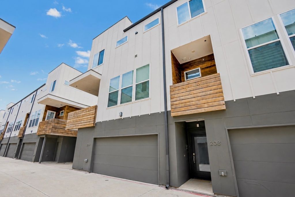 1510 N Washington Avenue 203, Dallas, TX 75204