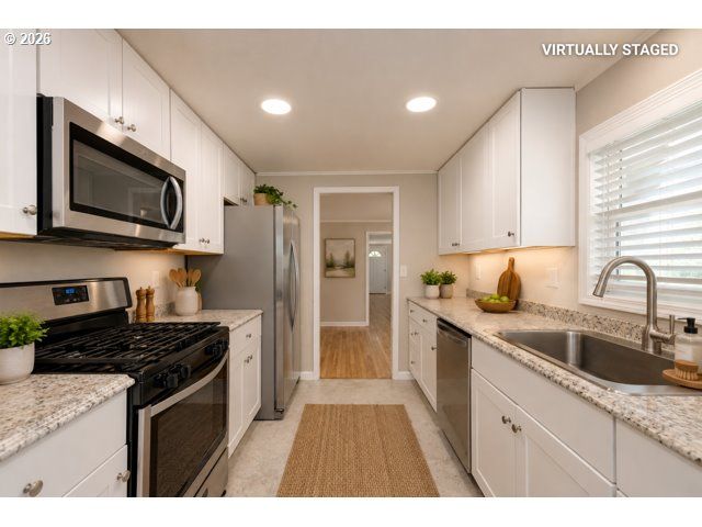 12566 Se 27TH Ave, Milwaukie, OR 97222