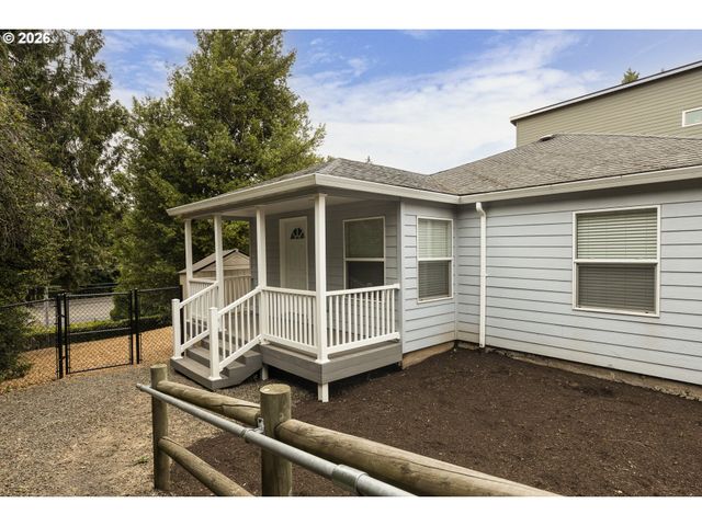 12566 Se 27TH Ave, Milwaukie, OR 97222