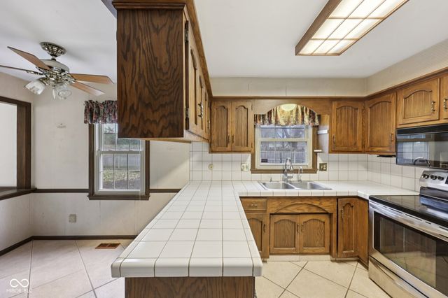 117 Meadow Lane, Fishers, IN 46038