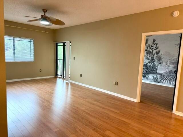 2915 Tuscany Court 201, Palm Beach Gardens, FL 33410