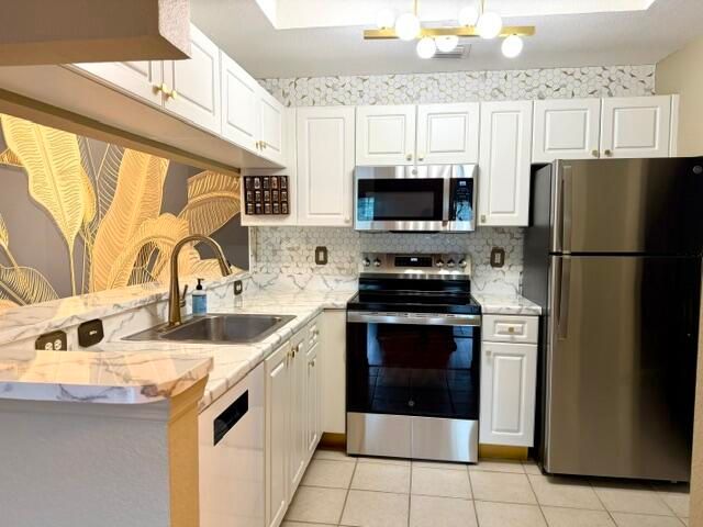 2915 Tuscany Court 201, Palm Beach Gardens, FL 33410