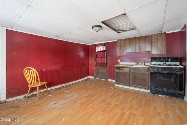 123 Ecker Hollow Road, Middleburgh, NY 12157