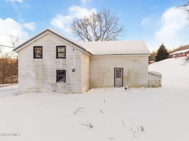 123 Ecker Hollow Road, Middleburgh, NY 12157